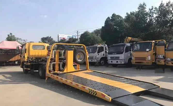崖州区汽车中途维修案例